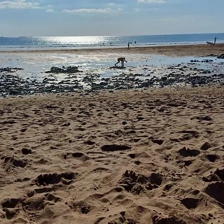 Anna's East Апартаменты