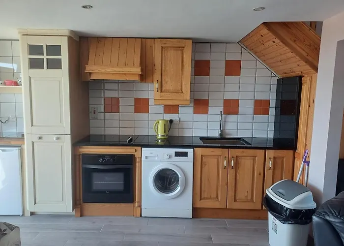 Anna's East Apartment